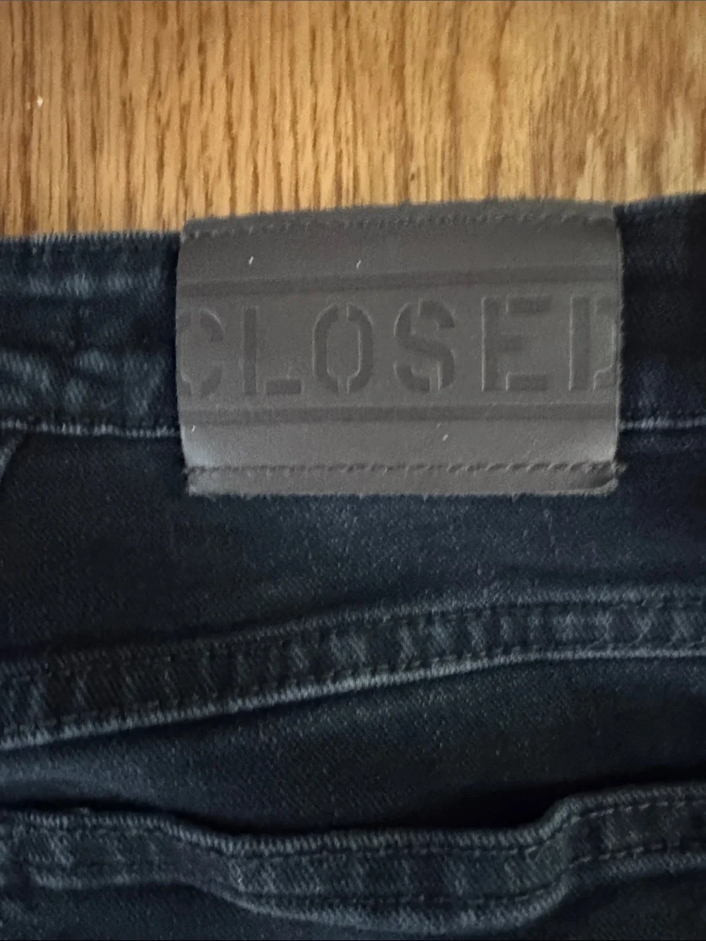 Closed Black Straight Leg Women’s Jeans - Clean Denim